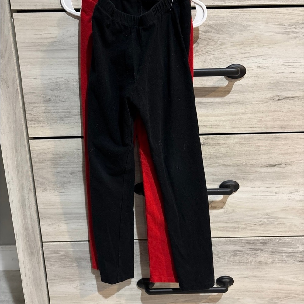 Cat & Jack Black and Red Kids Leggings